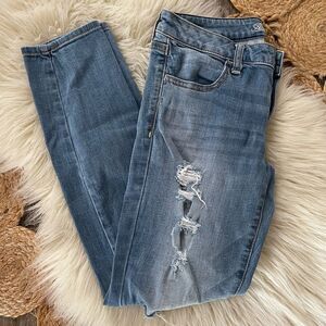 American Eagle Jegging Distressed Jeans Size 8